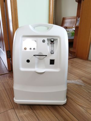concentrador médico del oxígeno de Guangdong del generador portátil del oxígeno 95,6% 10L
